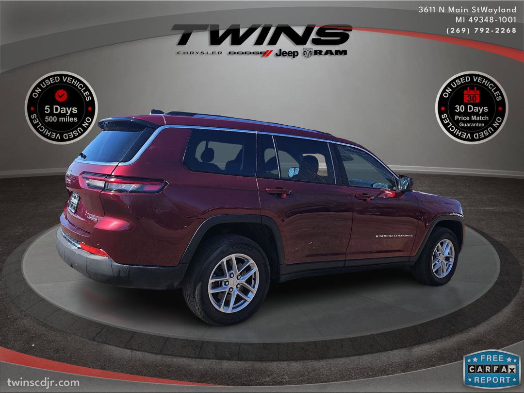 Used 2023 Jeep Grand Cherokee L Laredo w/ Luxury Tech Group I AWD/4WD image 3
