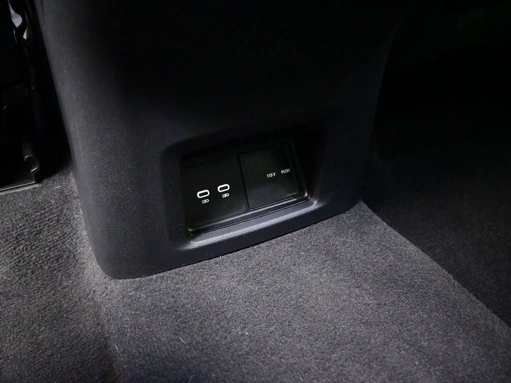 Used 2024 Volkswagen Atlas SEL Premium R-Line image 38