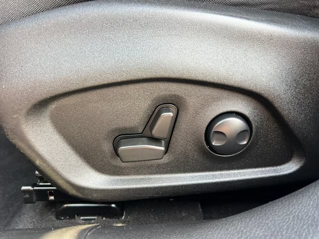 Used 2022 Jeep Renegade Trailhawk AWD/4WD image 11