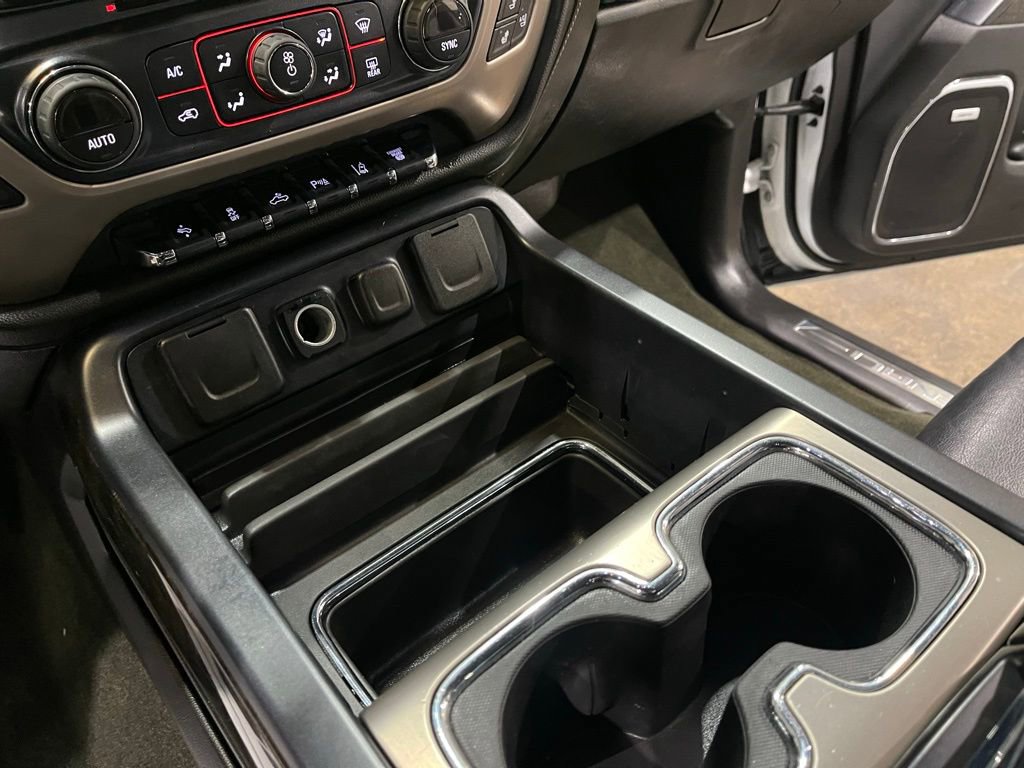 Used 2015 GMC Sierra 2500 Denali w/ Duramax Plus Package image 31