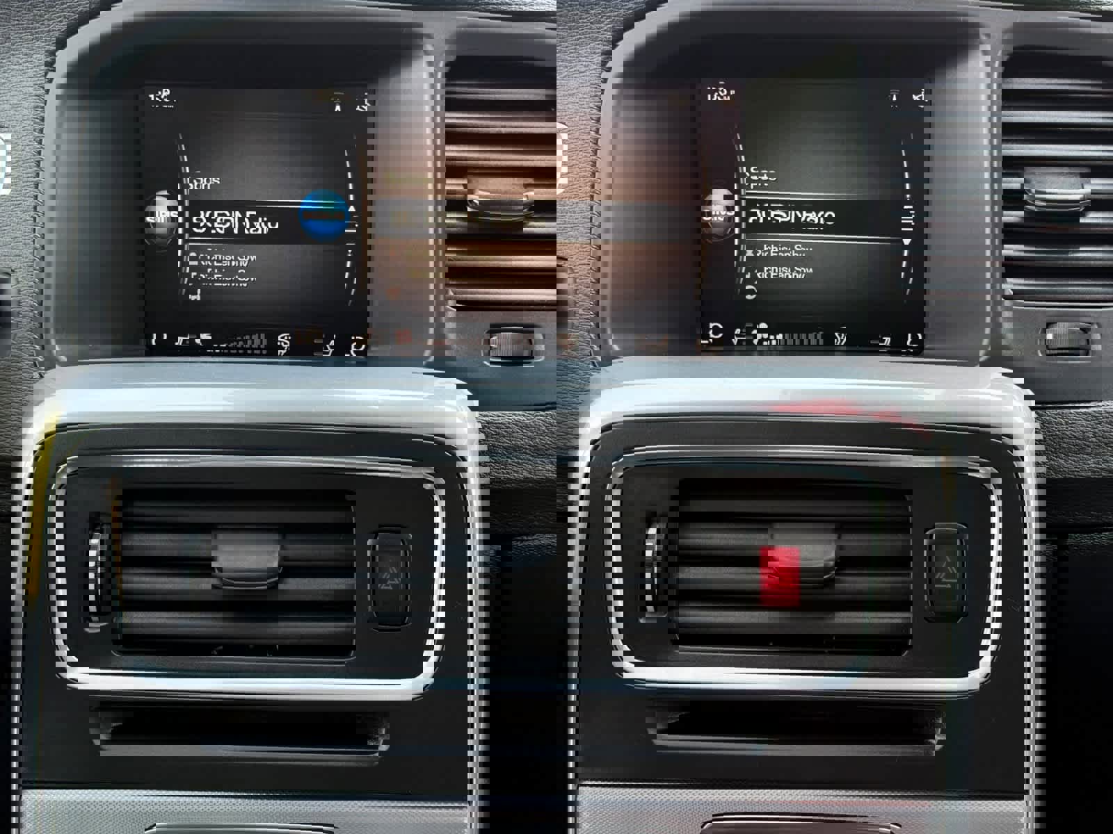 Used 2018 Volvo V60 T5 Cross Country w/ Convenience Package image 19