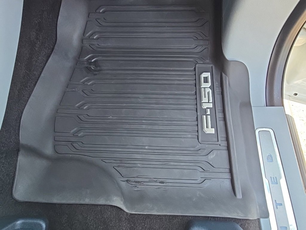 Used 2022 Ford F150 Limited image 41