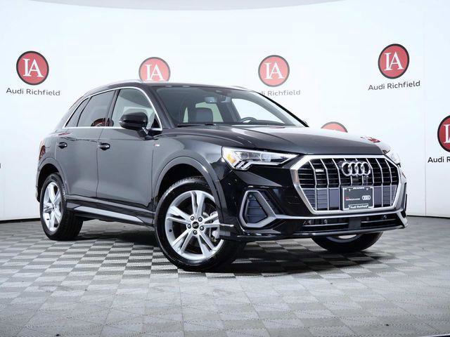 Used 2024 Audi Q3 2.0T Premium Plus image 1