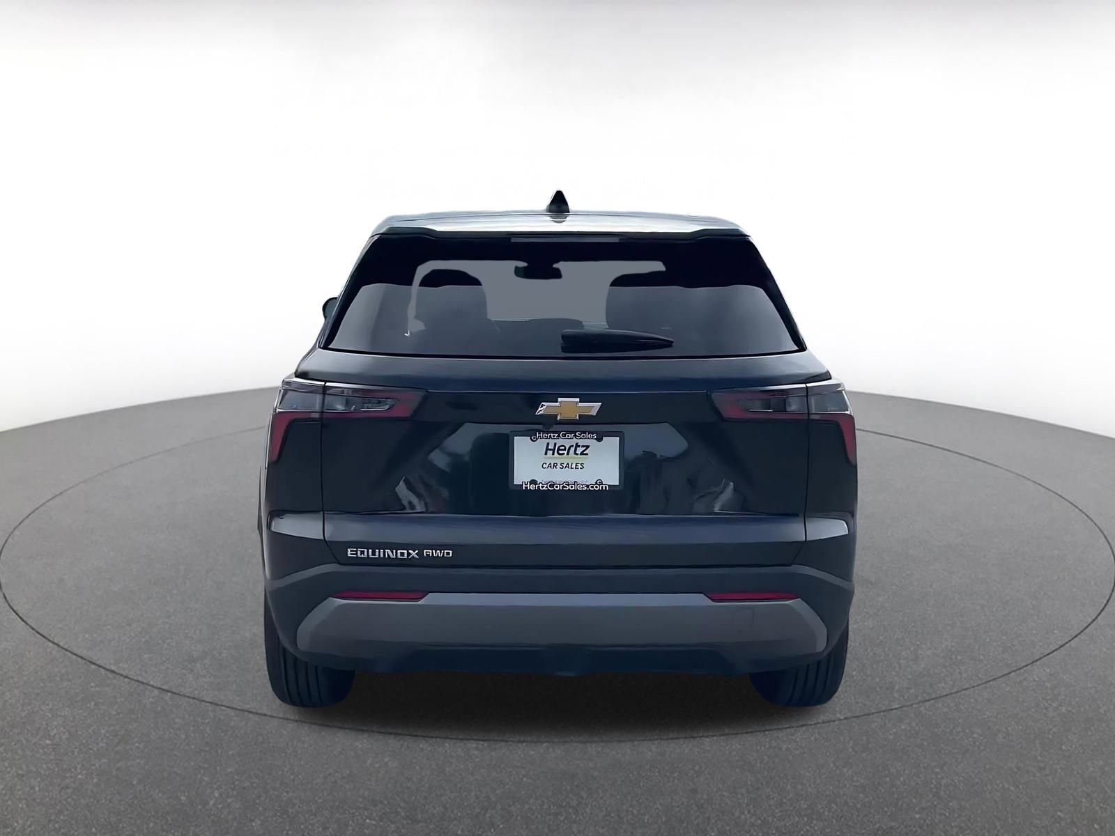 Used 2025 Chevrolet Equinox LT image 11