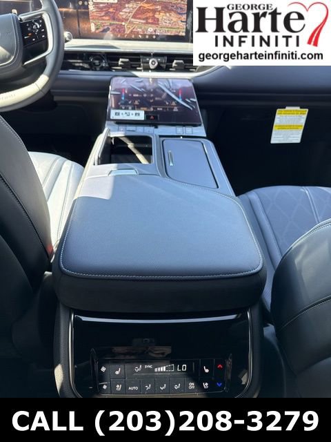 New 2026 INFINITI QX80 4WD image 17