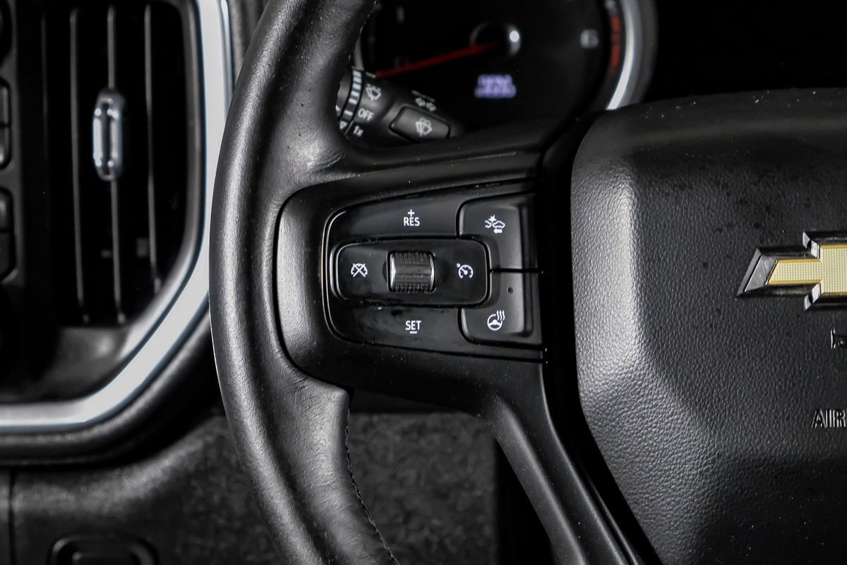 Used 2020 Chevrolet Silverado 2500 High Country w/ Technology Package AWD/4WD image 18