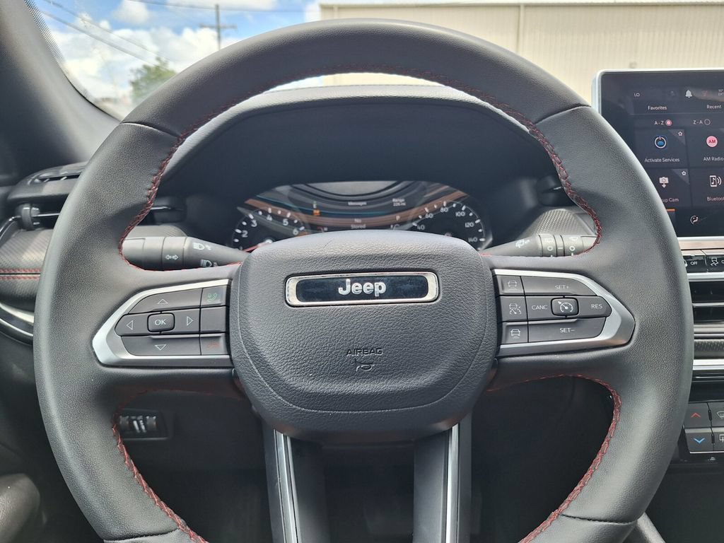 Used 2024 Jeep Compass Trailhawk AWD/4WD image 21