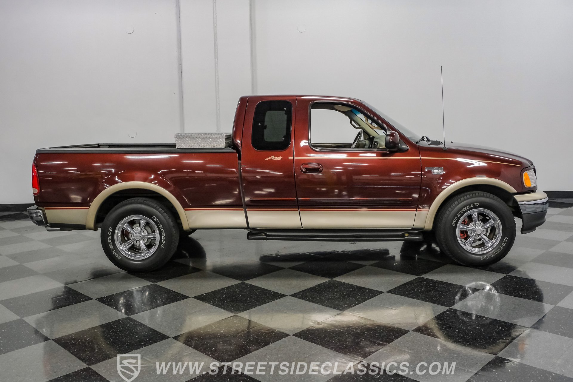 Used 2000 Ford F150 Lariat RWD image 14