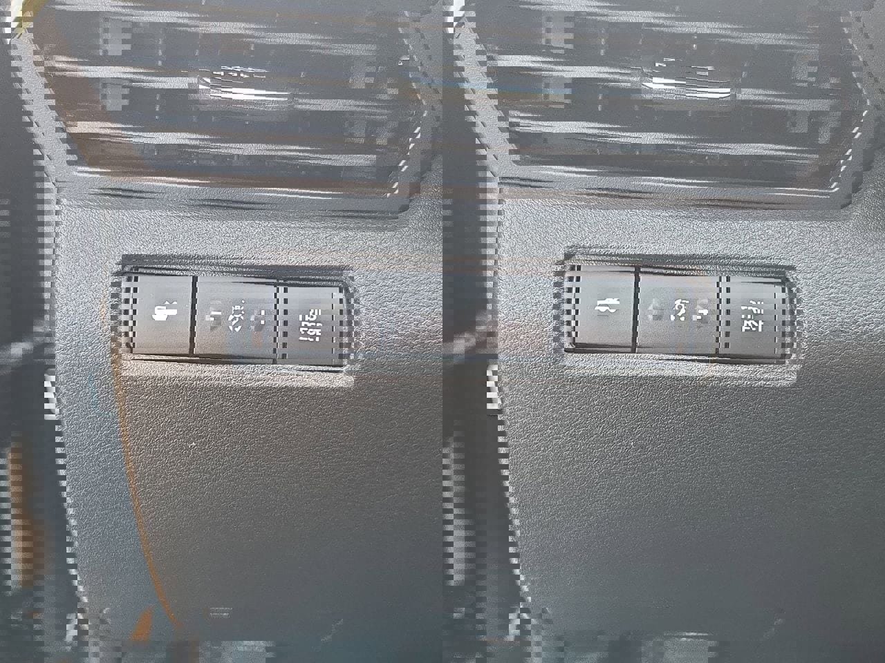 Used 2023 Nissan Altima 2.5 SV FWD image 14