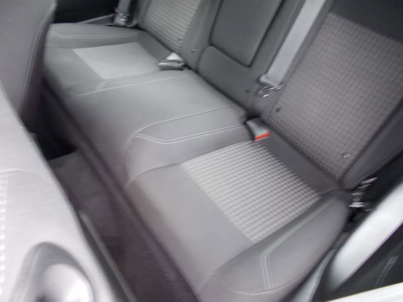 Used 2019 Dodge Challenger SXT RWD image 24