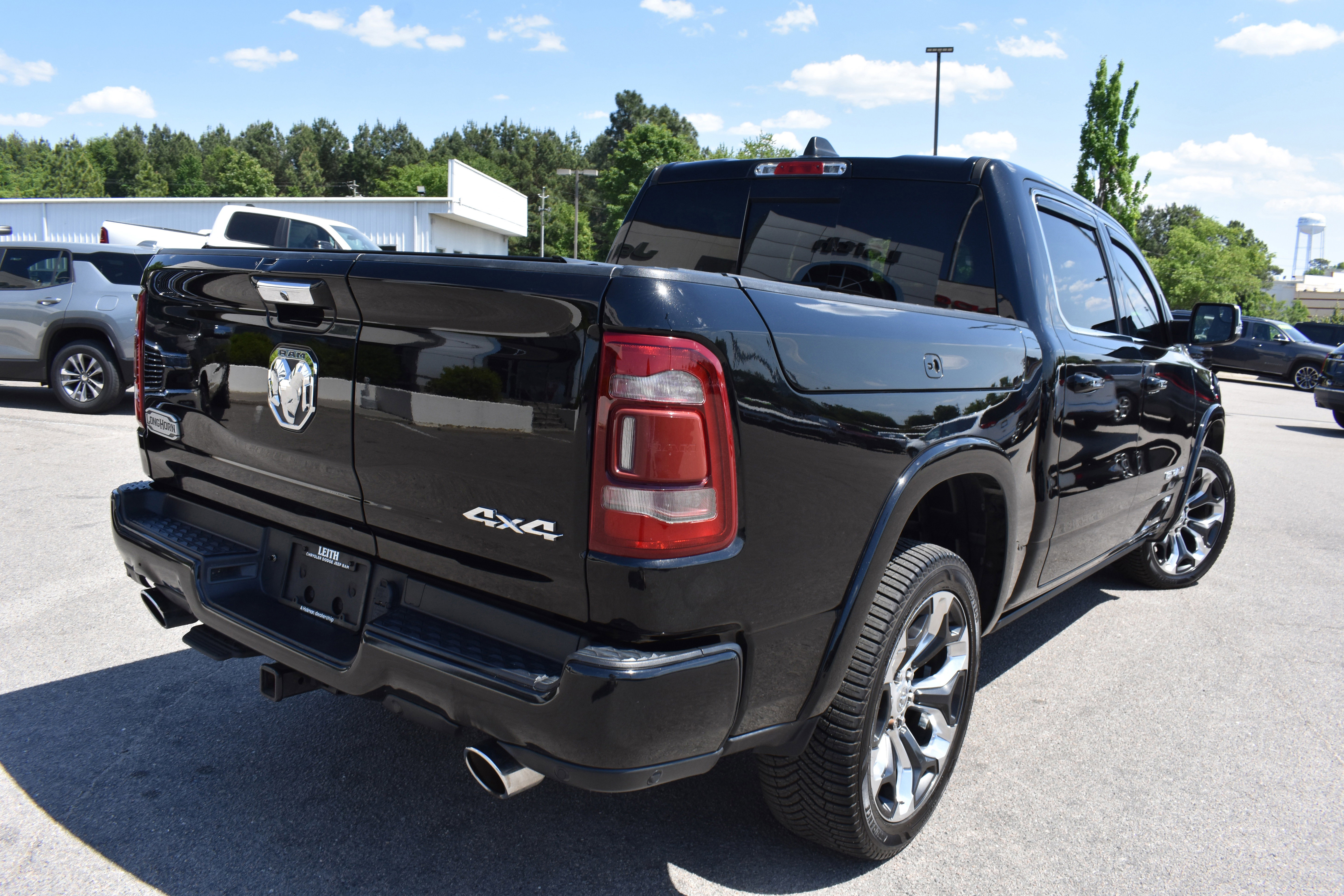 Used 2021 RAM 1500 Limited AWD/4WD image 9