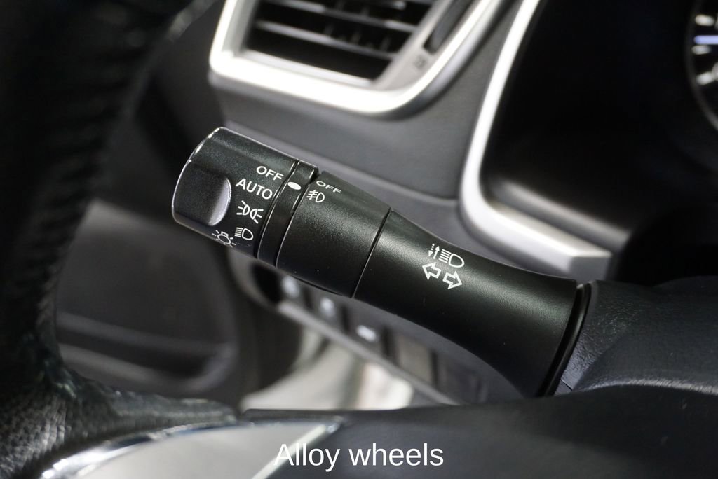 Used 2017 Nissan Murano SV image 23