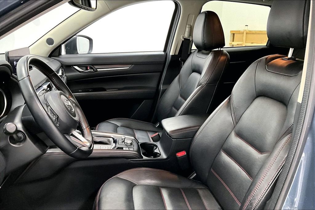 Used 2024 MAZDA CX-5 Carbon Edition image 33