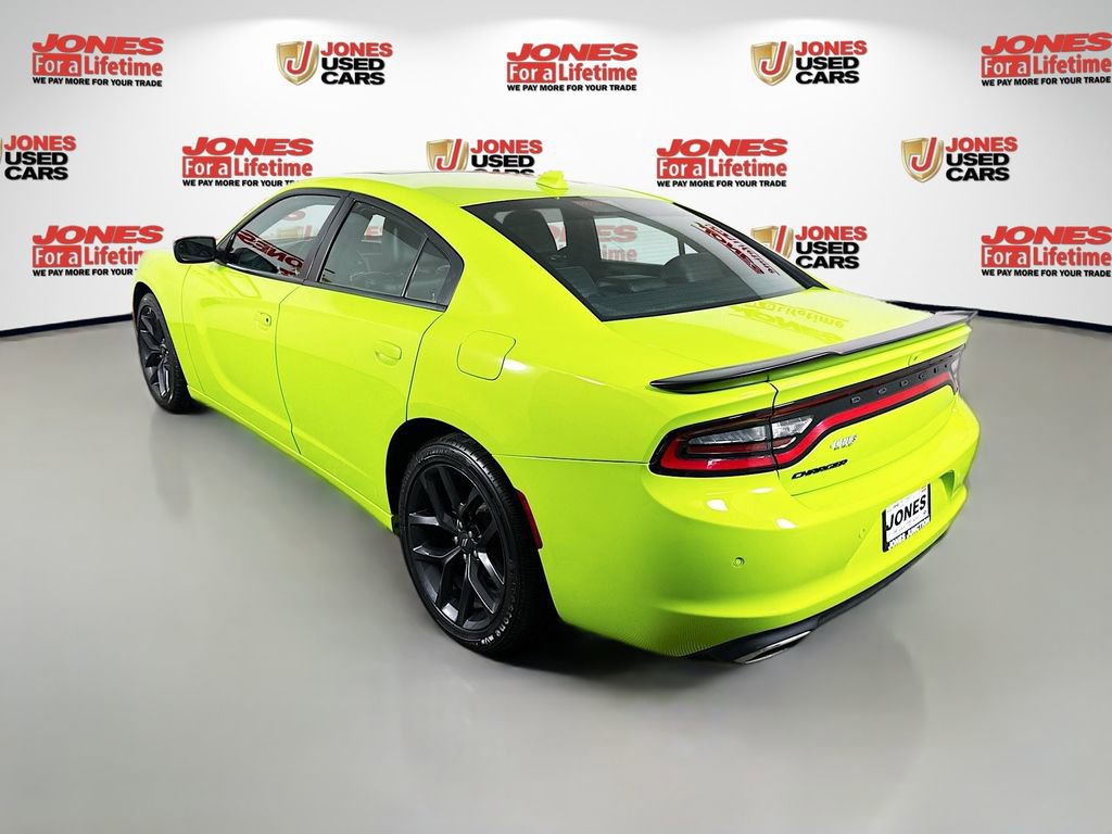 Used 2023 Dodge Charger SXT w/ Plus Group image 2