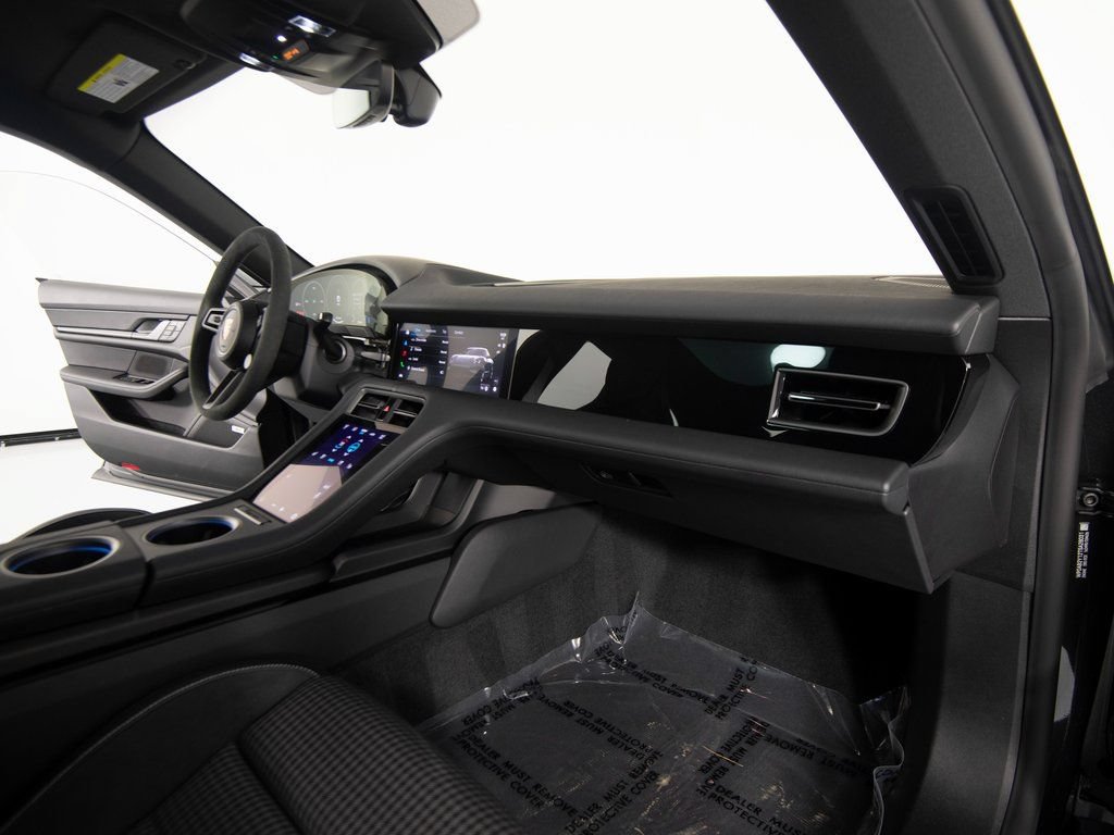 New 2026 Porsche Taycan 4S AWD/4WD image 25