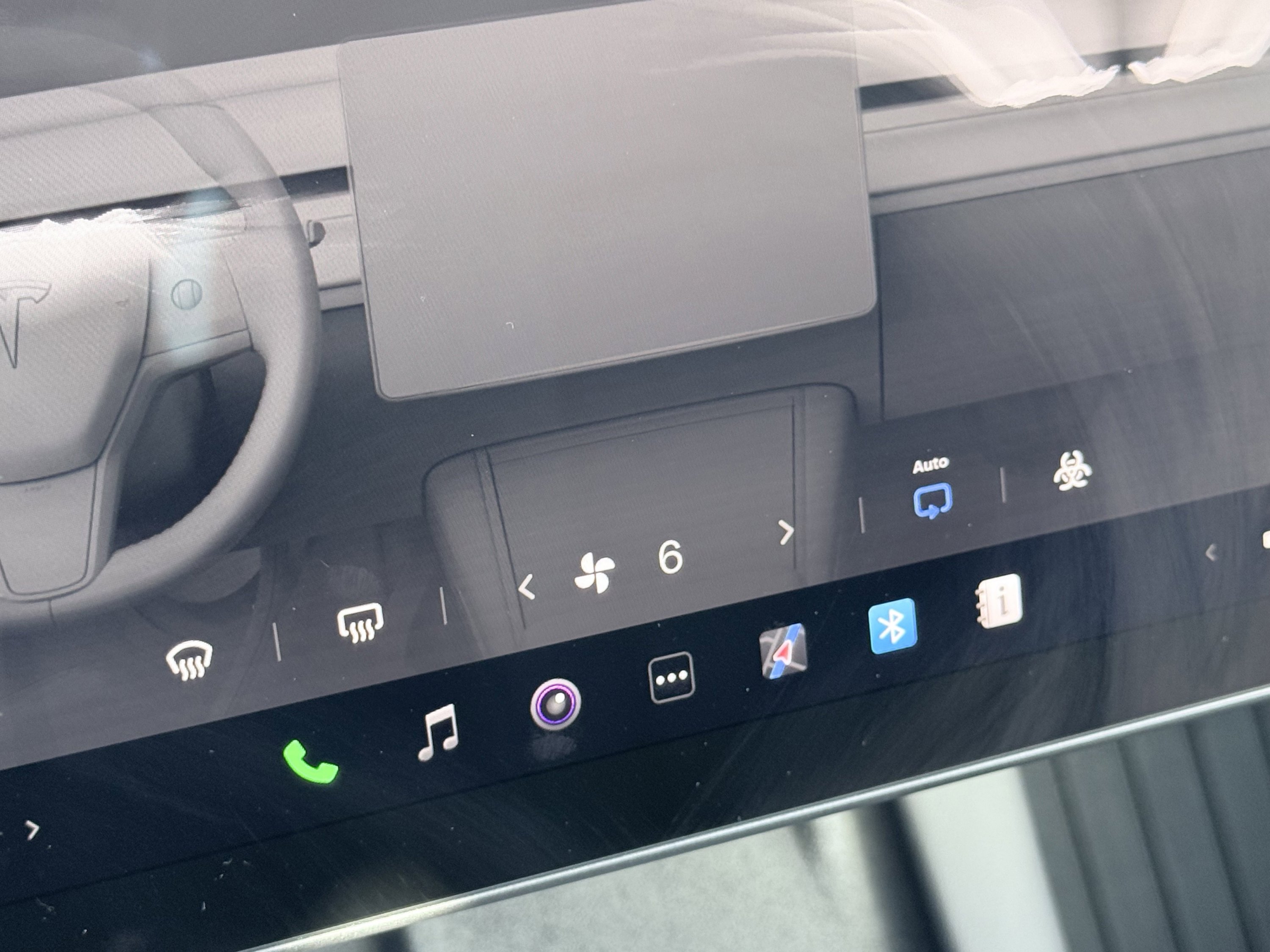 Used 2025 Tesla Model Y Long Range image 70