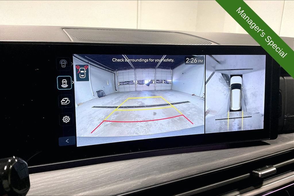 Used 2025 Hyundai Santa Fe Limited FWD image 28