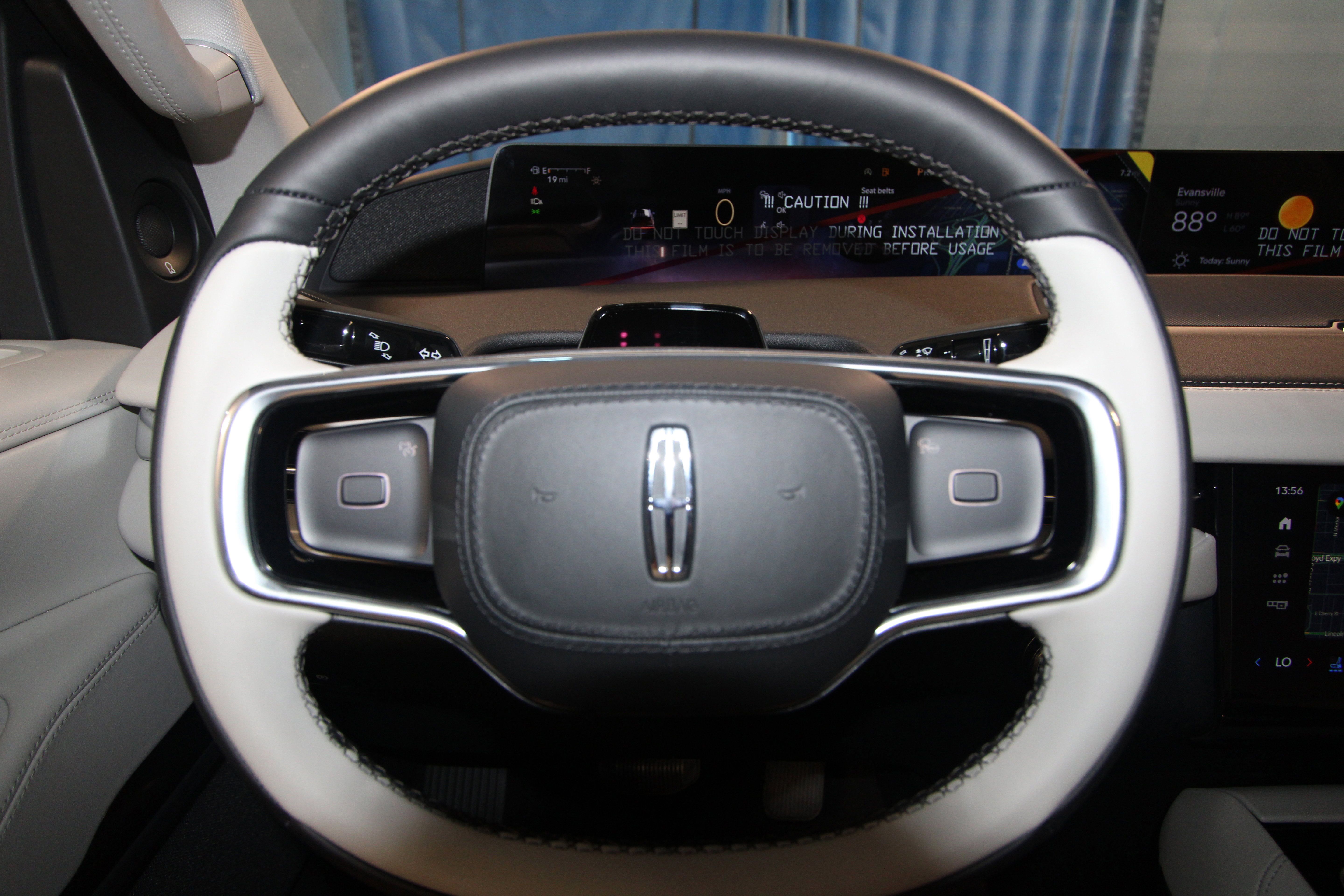 New 2025 Lincoln Navigator L Reserve image 9