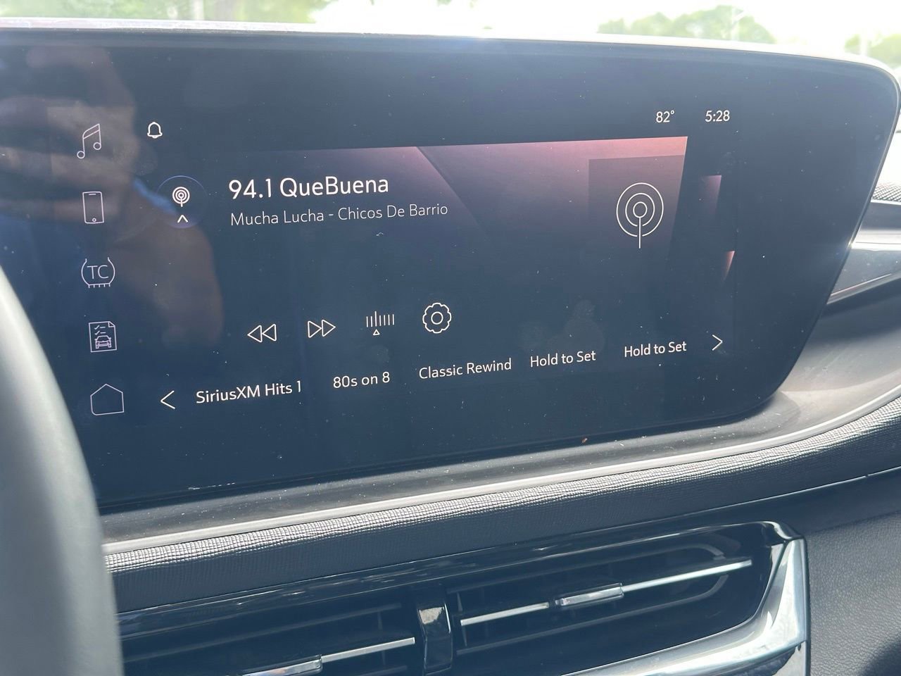 Used 2024 Buick Envista Sport Touring w/ Convenience I Package image 30