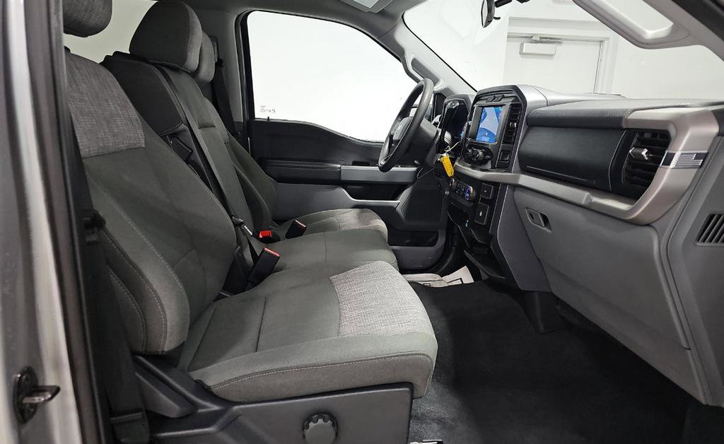 Used 2023 Ford F150 XLT image 8