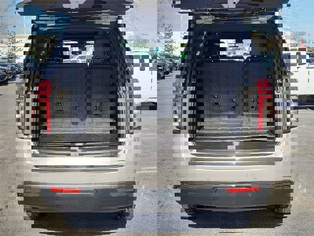 Used 2022 Chevrolet Tahoe Z71 w/ Luxury Package image 13