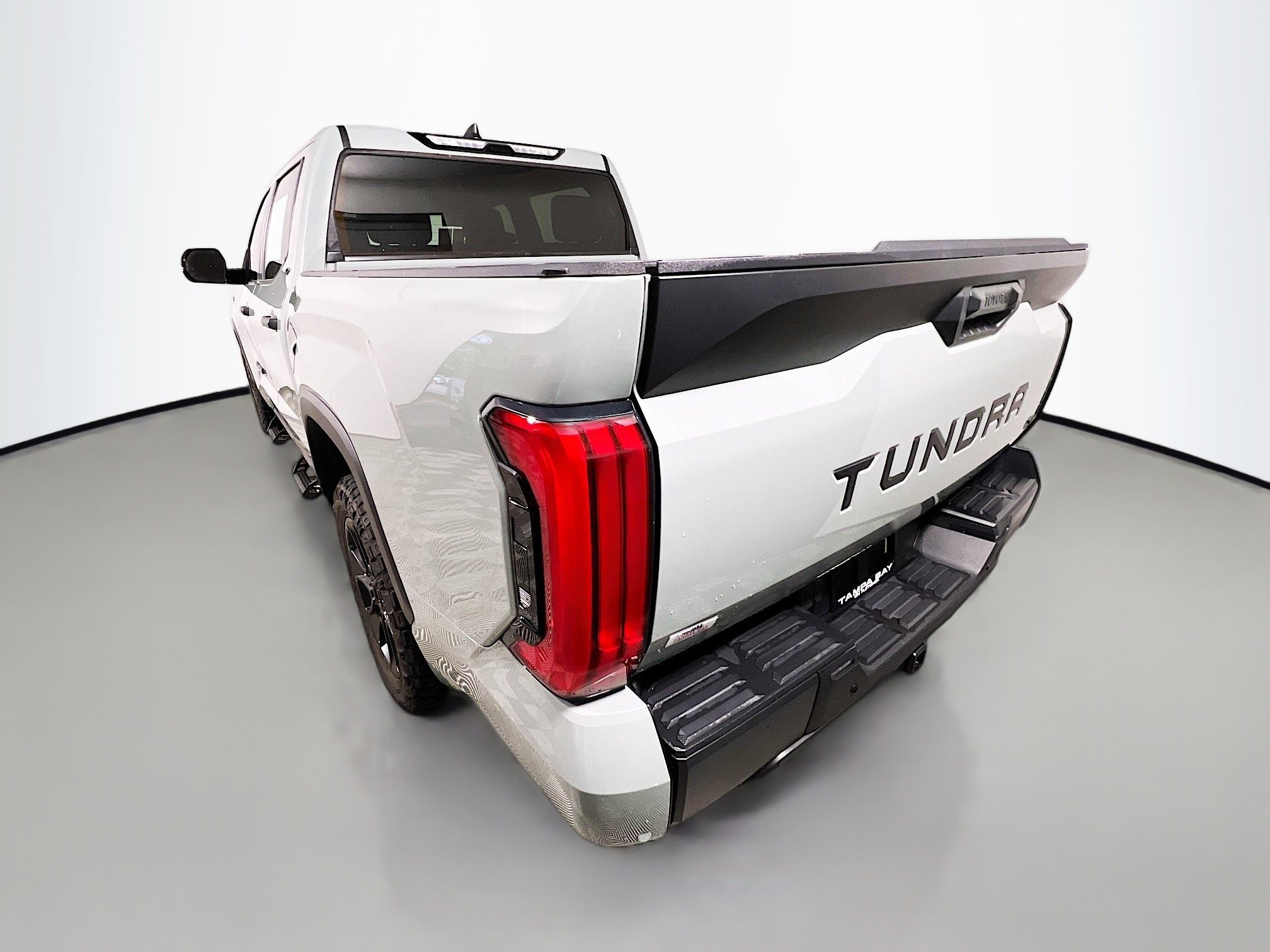 Used 2024 Toyota Tundra SR5 w/ SR5 Convenience Package image 8