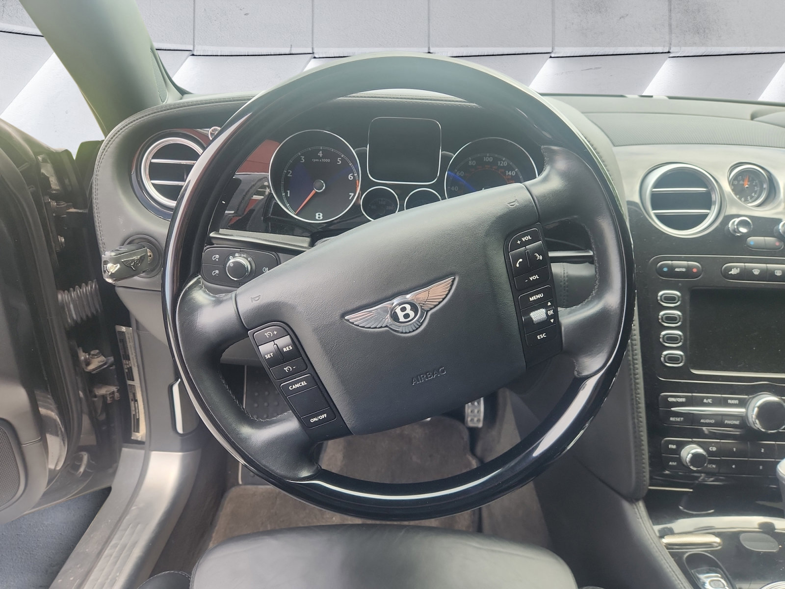 Used 2006 Bentley Flying Spur Flying Spur image 13