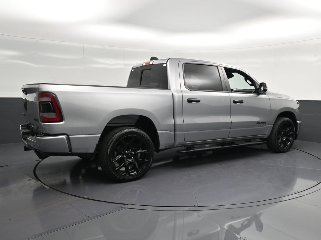 Used 2024 RAM 1500 Laramie AWD/4WD image 3