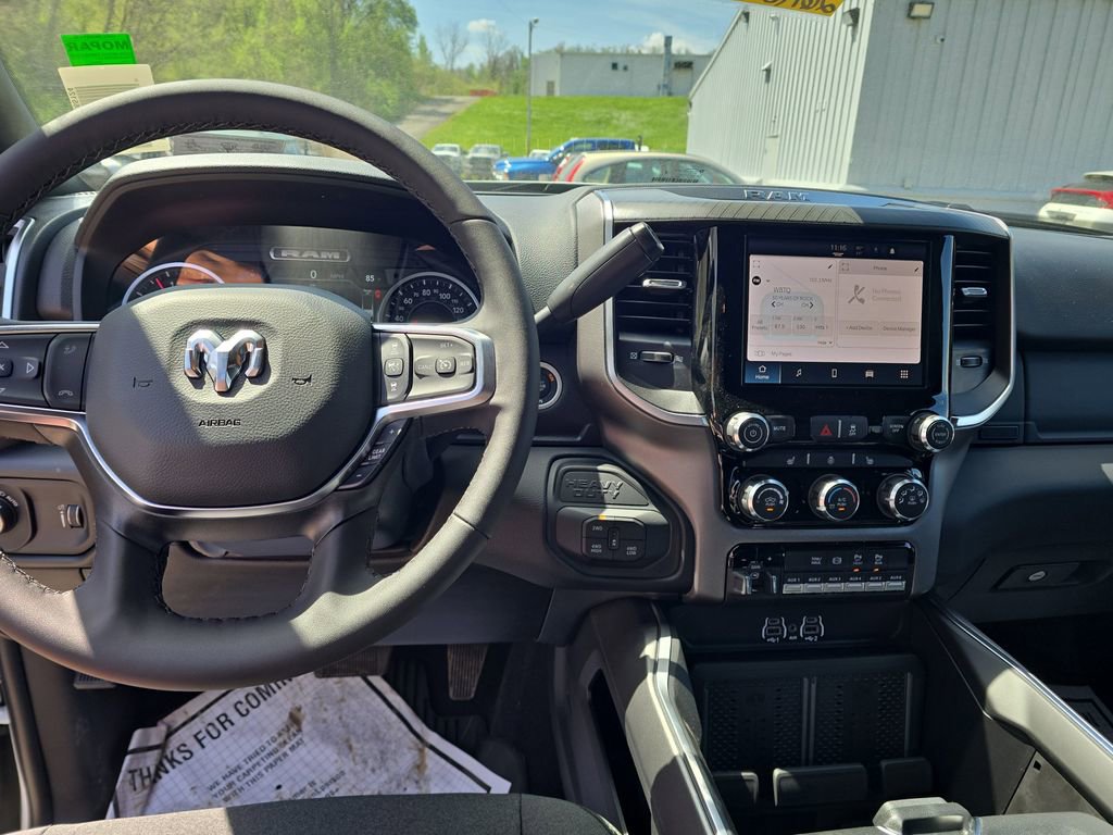 New 2026 RAM 2500 Big Horn AWD/4WD image 15