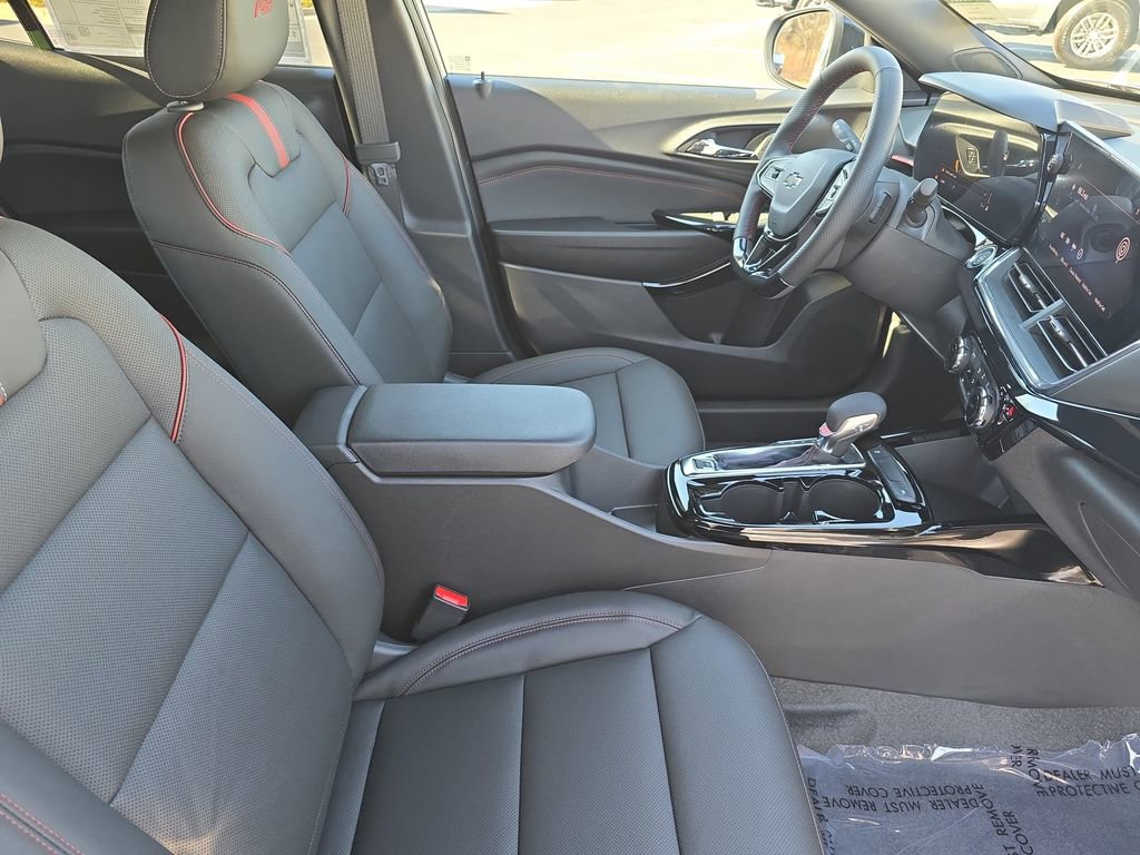 New 2026 Chevrolet Trax RS image 10