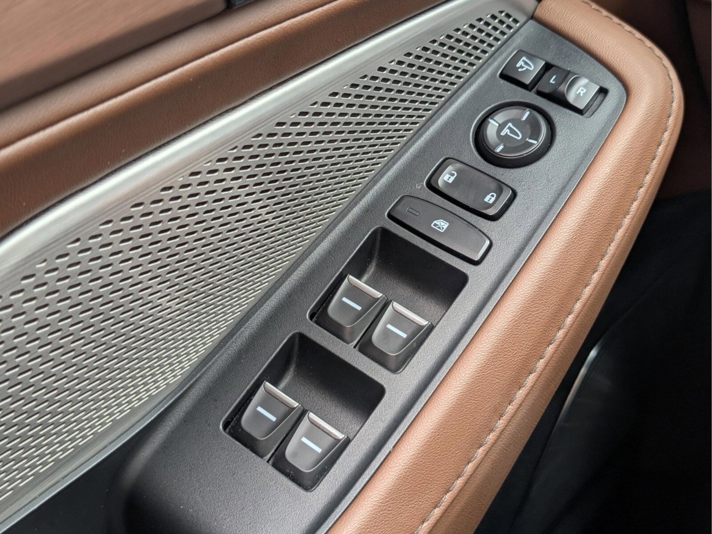 Used 2024 Acura MDX FWD w/ Technology Package image 45