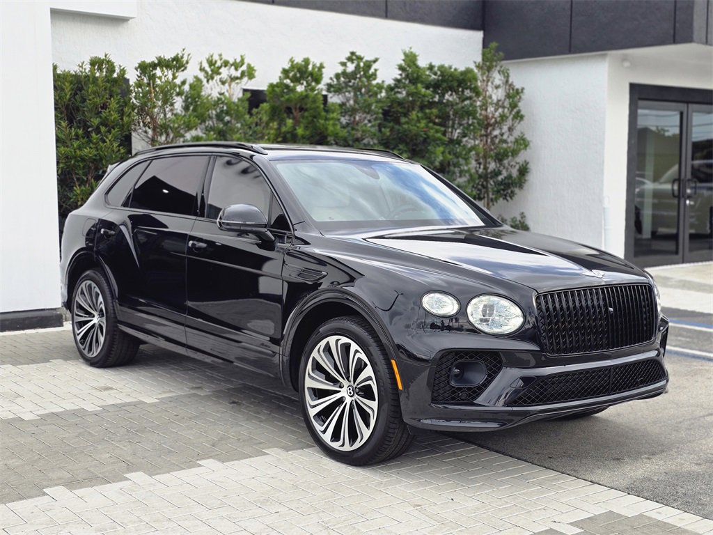 Used 2023 Bentley Bentayga Extended Wheelbase image 4