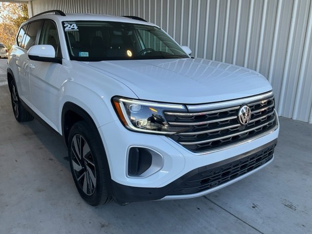 Used 2024 Volkswagen Atlas SE image 28