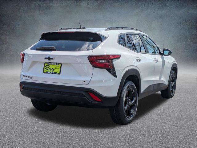 New 2026 Chevrolet Trax LT w/ Driver Confidence Package FWD image 4