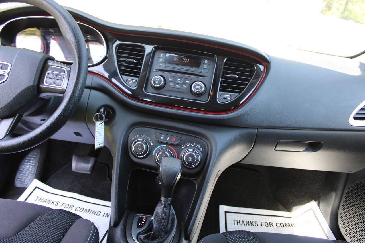 Used 2015 Dodge Dart SXT FWD image 37
