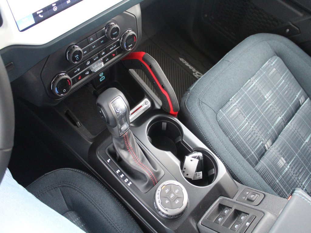 New 2025 Ford Bronco Heritage Edition image 18