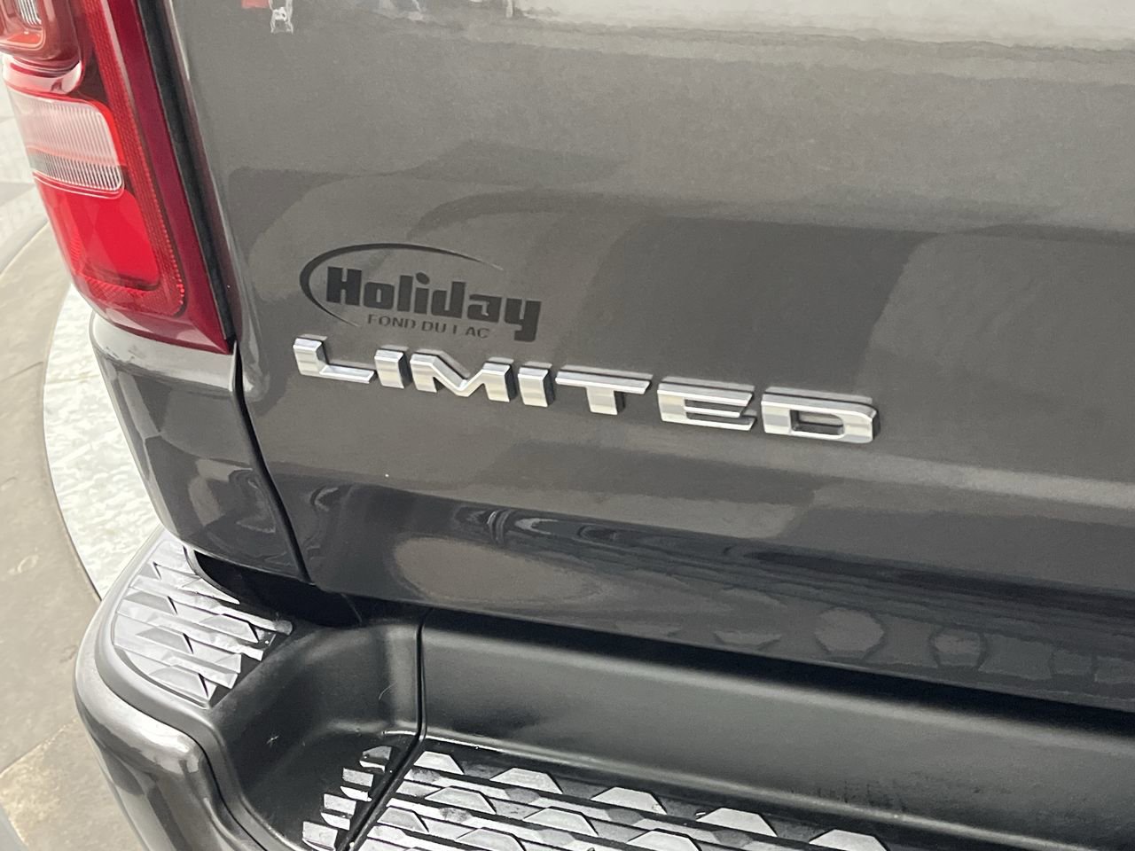 Used 2020 RAM 1500 Limited AWD/4WD image 37