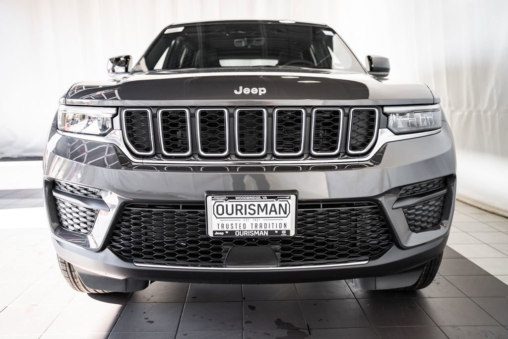 New 2025 Jeep Grand Cherokee Laredo X w/ Luxury Tech Group I image 2