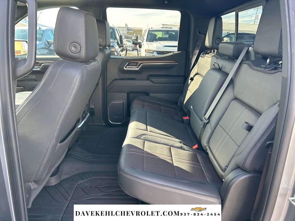 Used 2023 Chevrolet Silverado 1500 High Country w/ Technology Package image 22