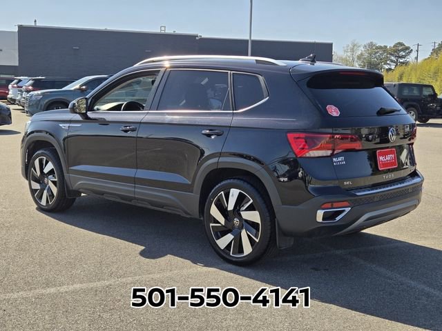 Used 2024 Volkswagen Taos SEL image 3