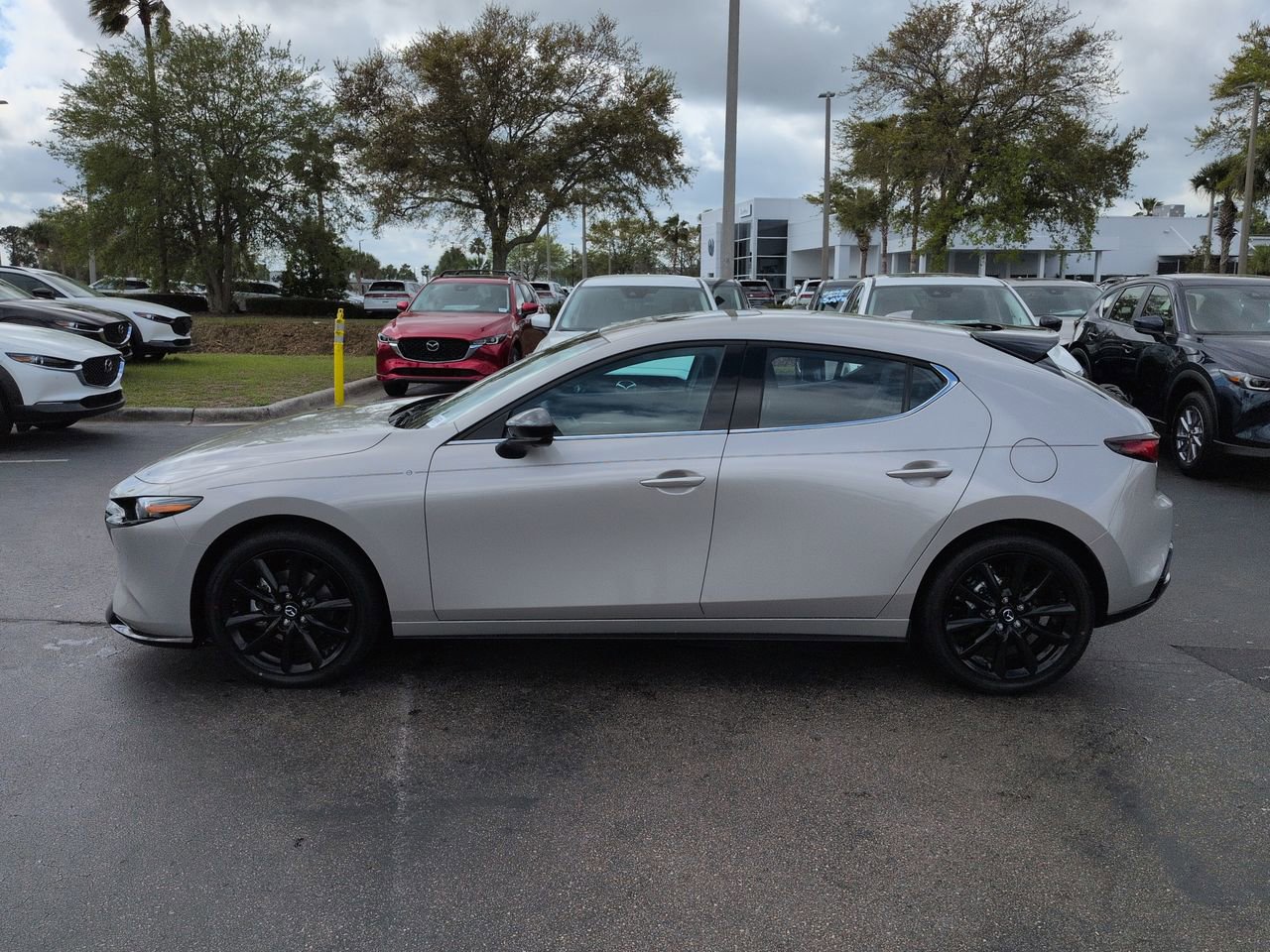 New 2026 MAZDA MAZDA3 Hatchback w/Premium Plus Pkg AWD/4WD image 7