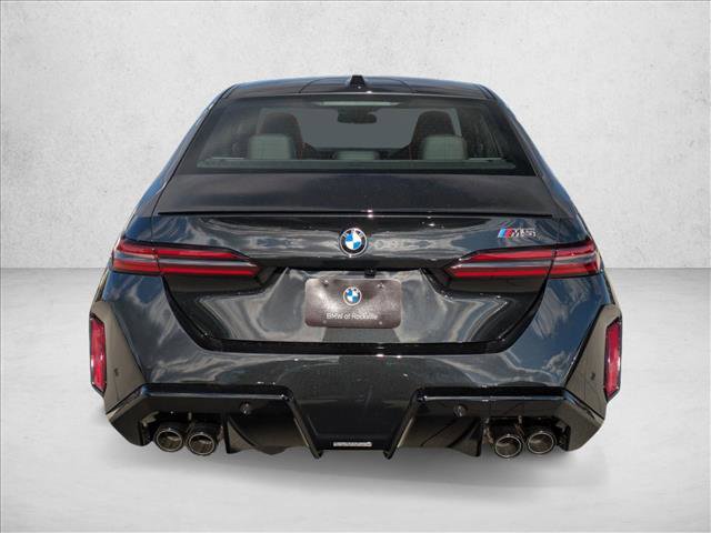 New 2026 BMW M5 image 8