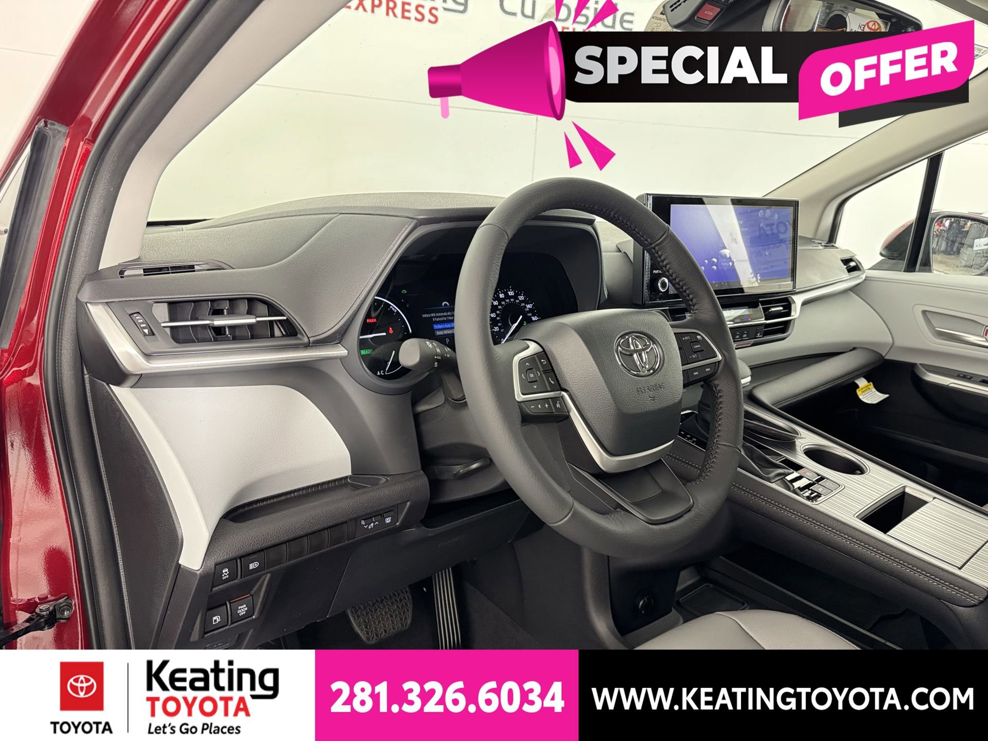 New 2026 Toyota Sienna XLE FWD image 2
