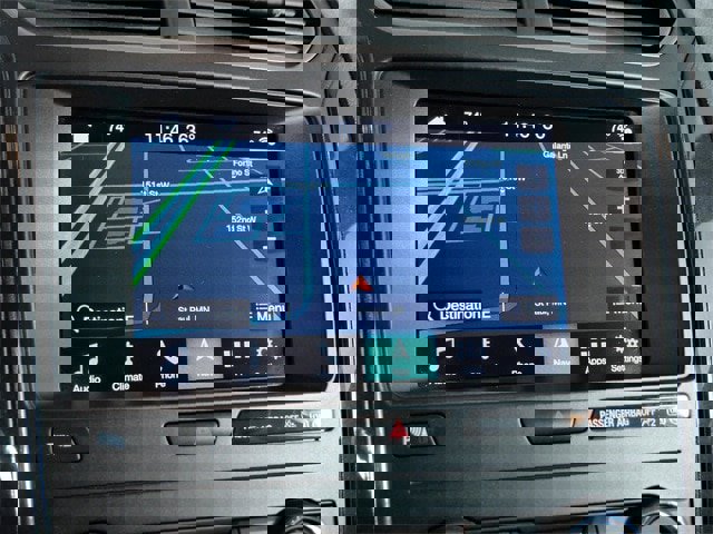 Certified 2019 Ford Explorer XLT w/ Equipment Group 202A image 20