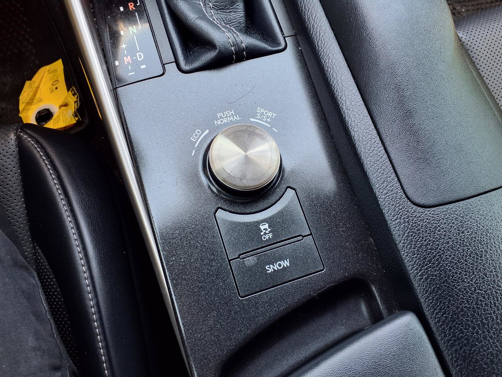 Used 2015 Lexus IS 350 w/ F-Sport Package RWD image 26