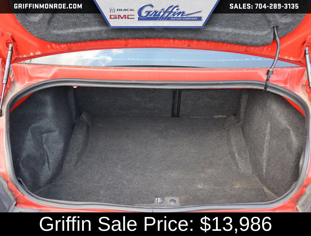 Used 2016 Dodge Challenger R/T Plus RWD image 39