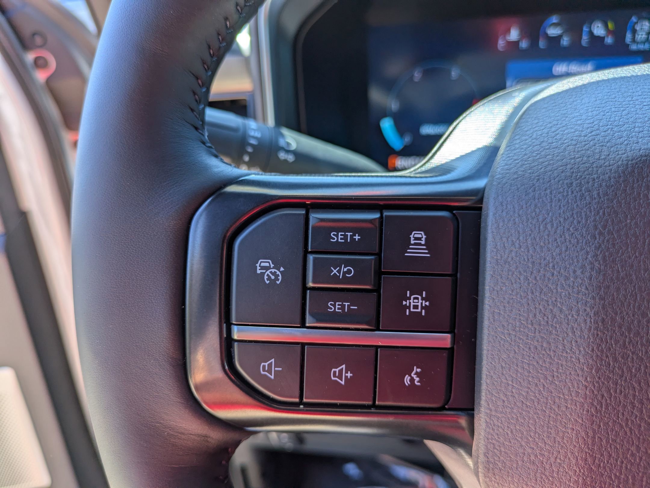 New 2026 Ford F250 Platinum w/ Tremor Off-Road Package image 19