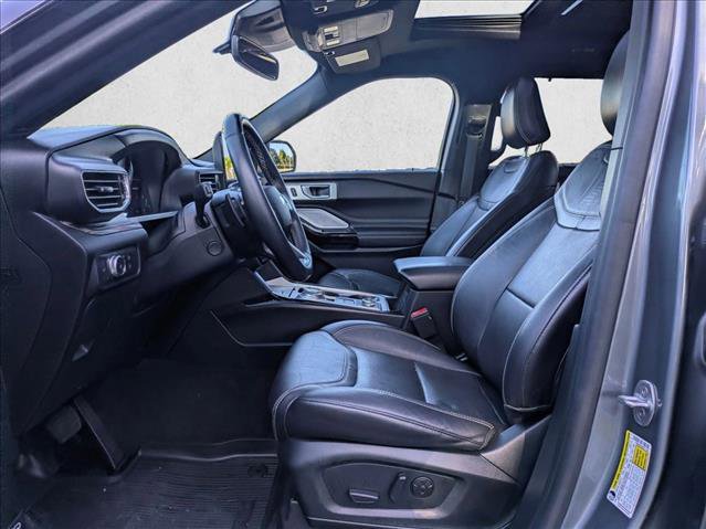 Used 2021 Ford Explorer ST w/ Equipment Group 401A image 17