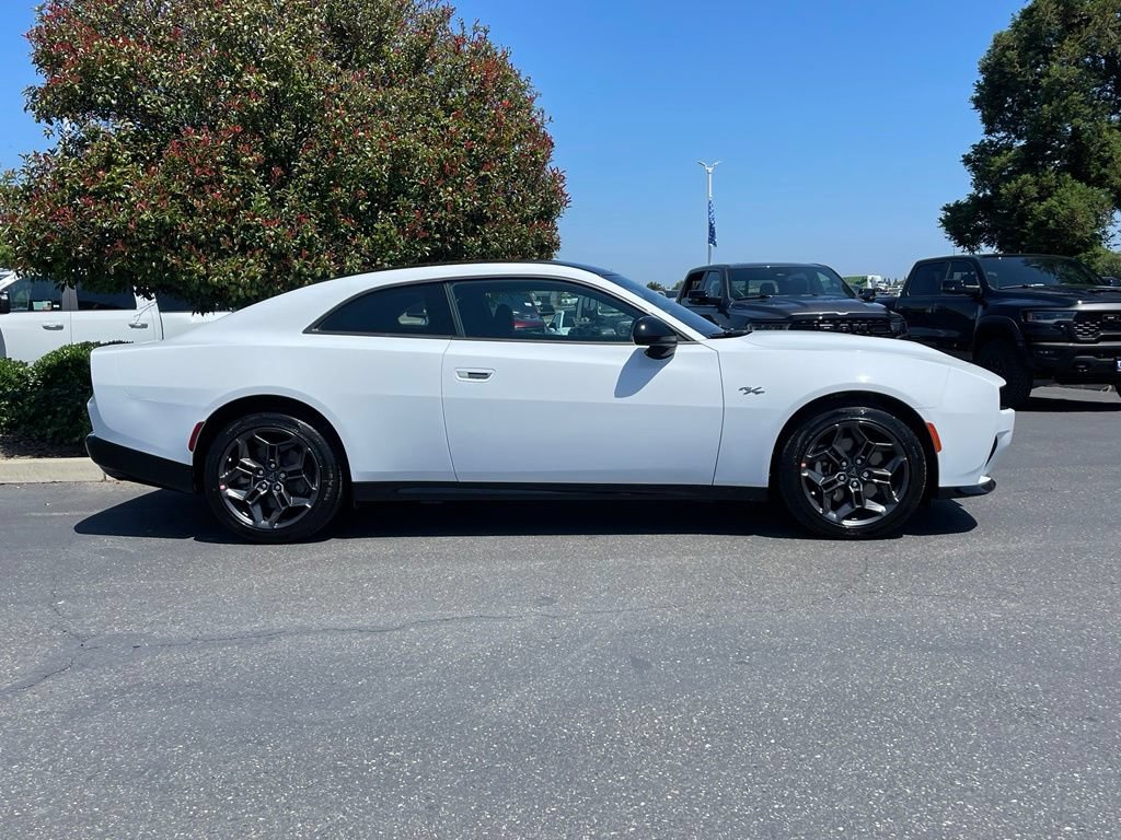 New 2026 Dodge Charger R/T w/ Blacktop Package AWD/4WD image 6