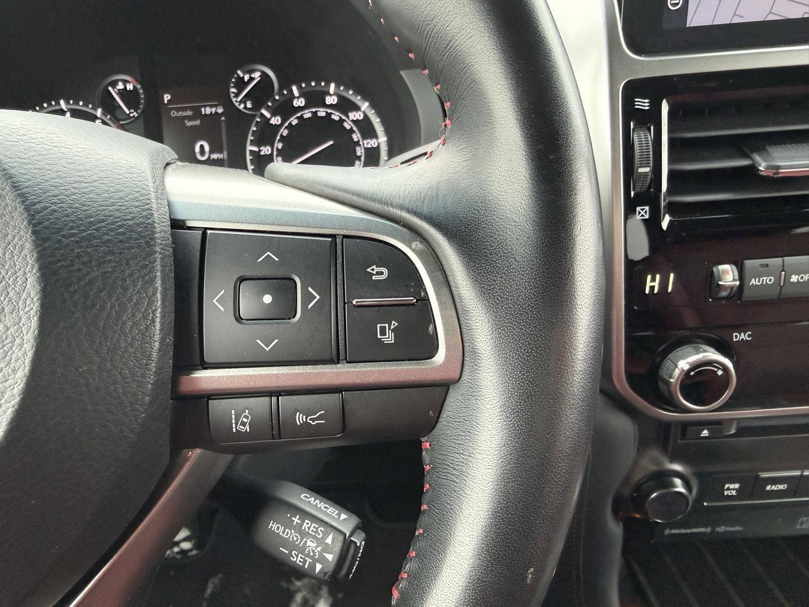 Used 2023 Lexus GX 460 Premium w/ Premium Plus Package image 16